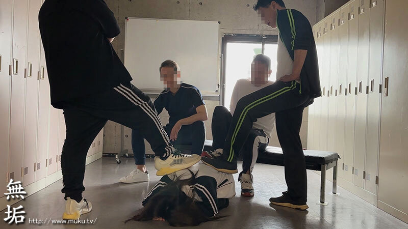 保健室登校で教師に迷惑をかけるイジメられっ子を喉凹イラマ輪●でグチャグチャにして本当の地獄を理解らせてやった。 雲母そら 5枚目